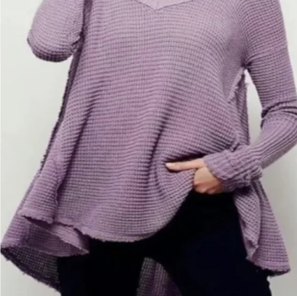 Free People Moonshine Waffle Knit Cold Shoulder Sweater in Lavender Size Medium - Picture 4 of 14